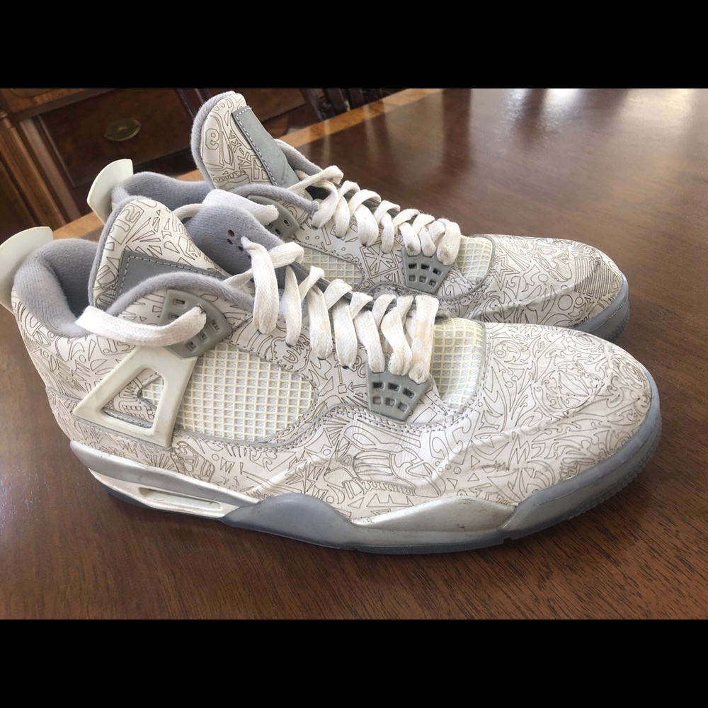 Jordan 4 Blue Lasers “30th Anniversary” Size 11